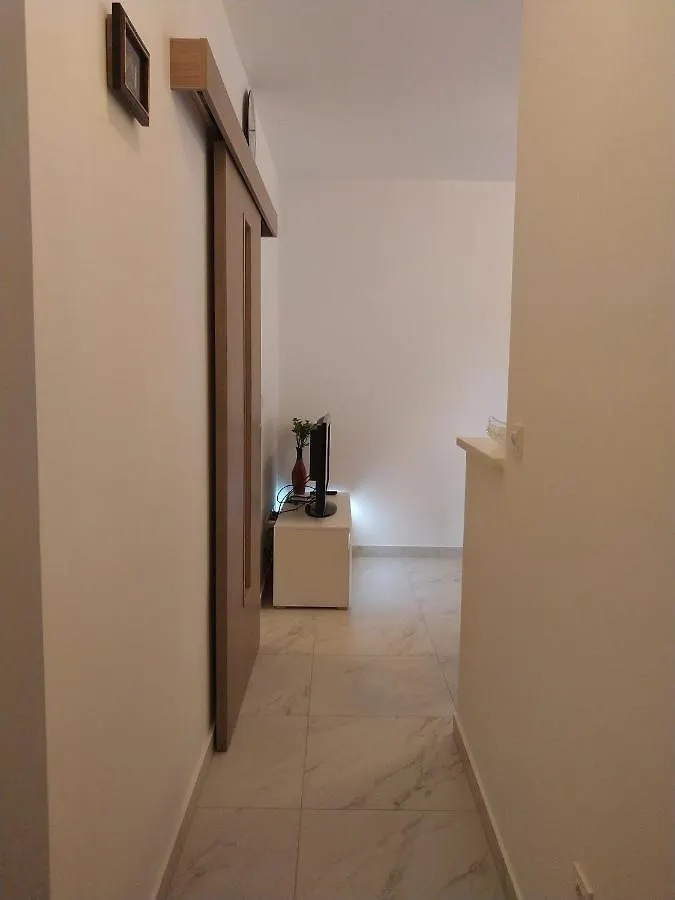 Deluxe Apartment Joia With Balcony On The Beach Bacvice, Free Parking, Old Town, Near Ferry Port Split